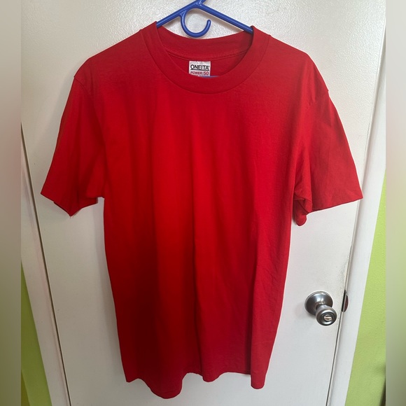 Vintage Red T-Shirt - Picture 1 of 3